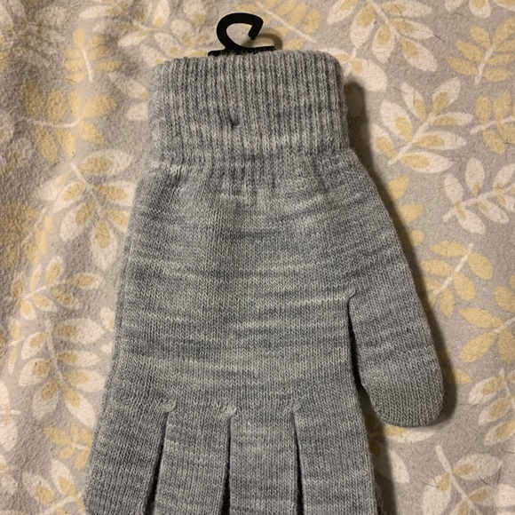 Texting Gloves - Picture 5 of 5